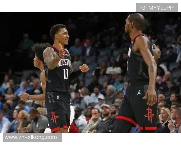 杨健幽默点评休赛期训练成果KD或对小贾表现感到失望