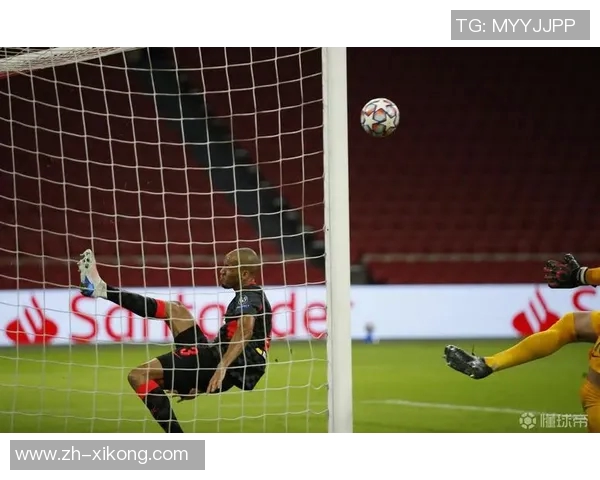 塞梅尼奥精彩表现助球队获胜费迪南德赛后调侃别放走他