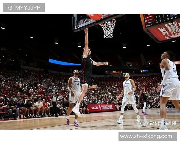克洛尼首节表现惊艳4投3中砍下12分2篮板引领球队攻势